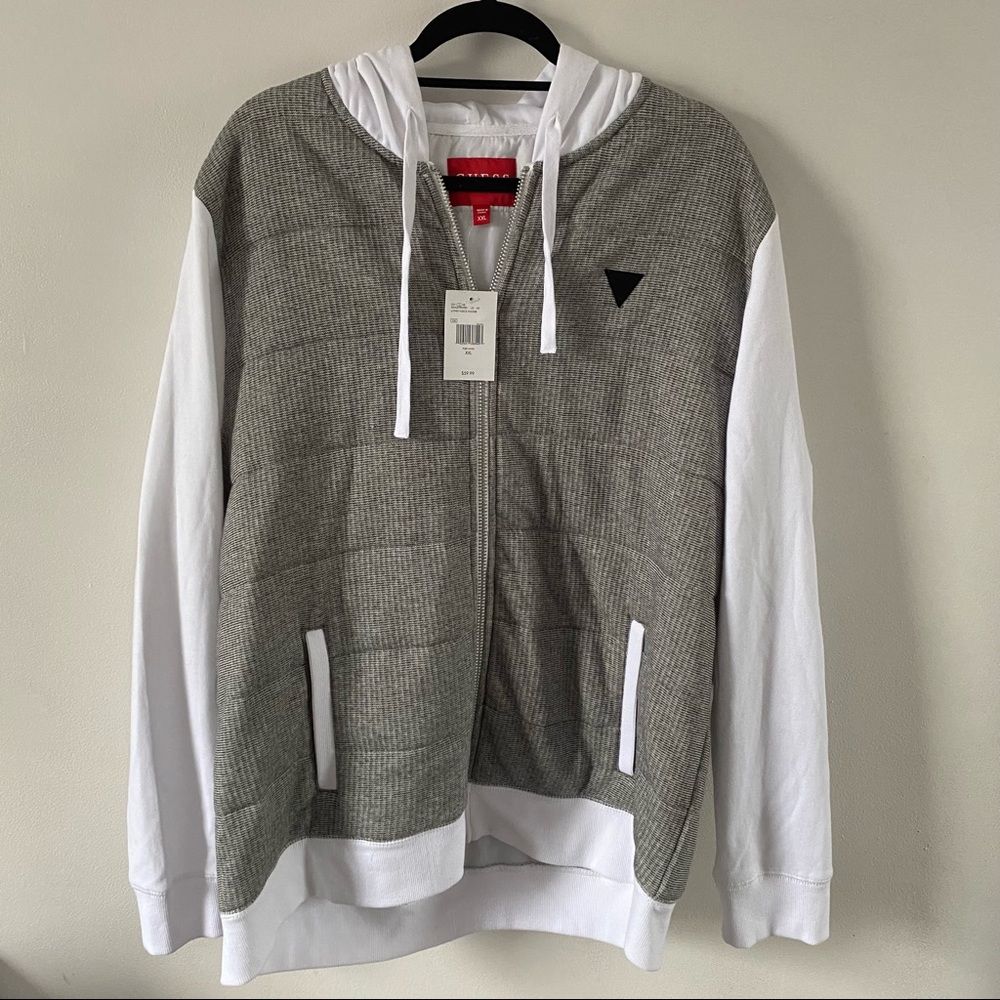 GUESS zip up sweater NWT